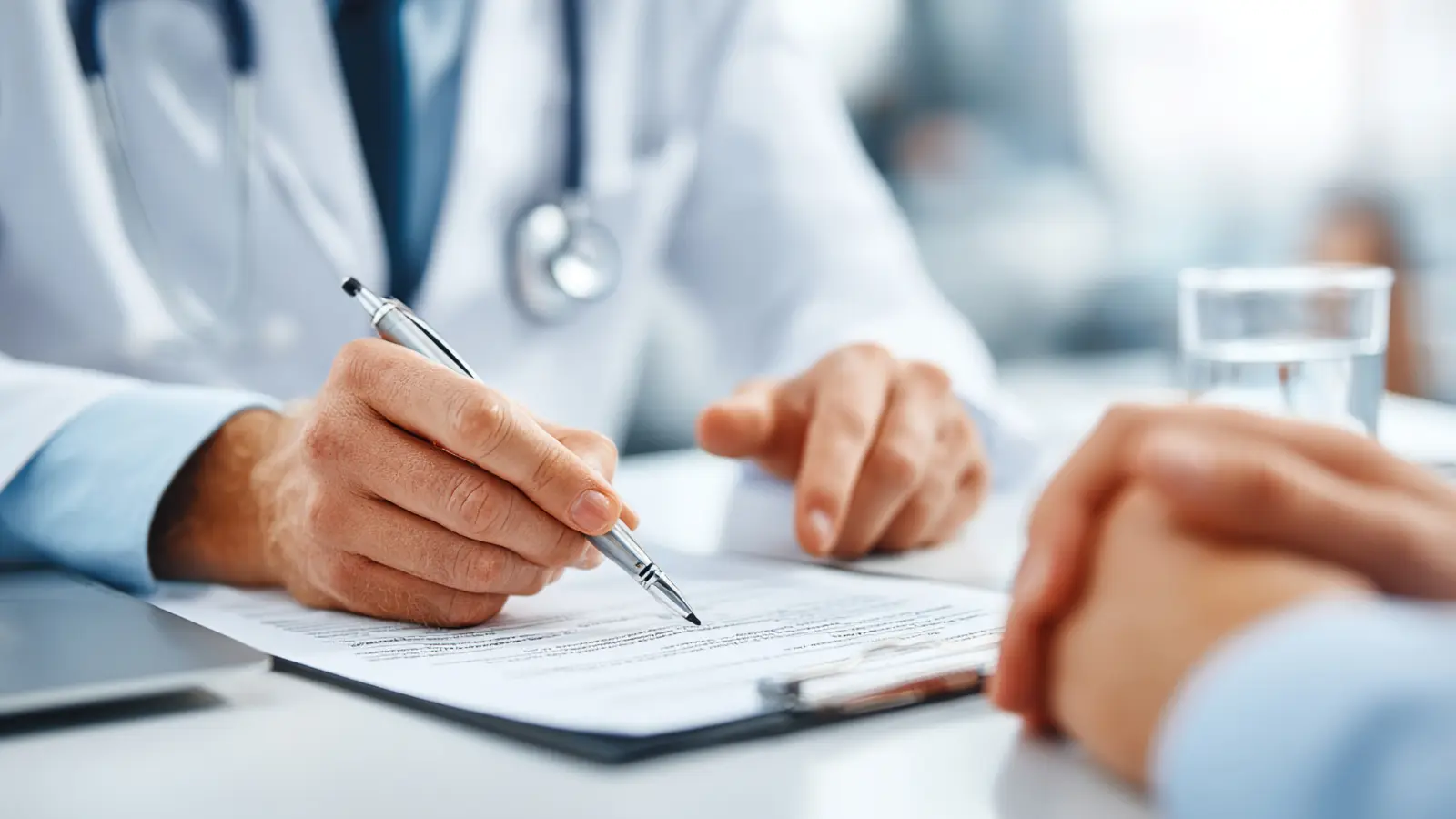 Best way to write a Clinical Evaluation Report (CER) in 2026 following latest MDCG guidelines